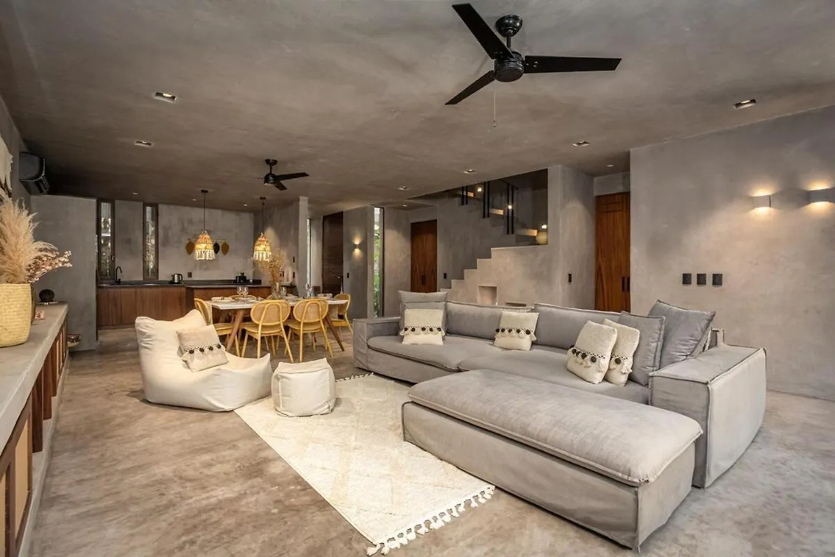 Spectacular Luxury Villa, 3 Bedrooms, Private Pool Tulum Villa