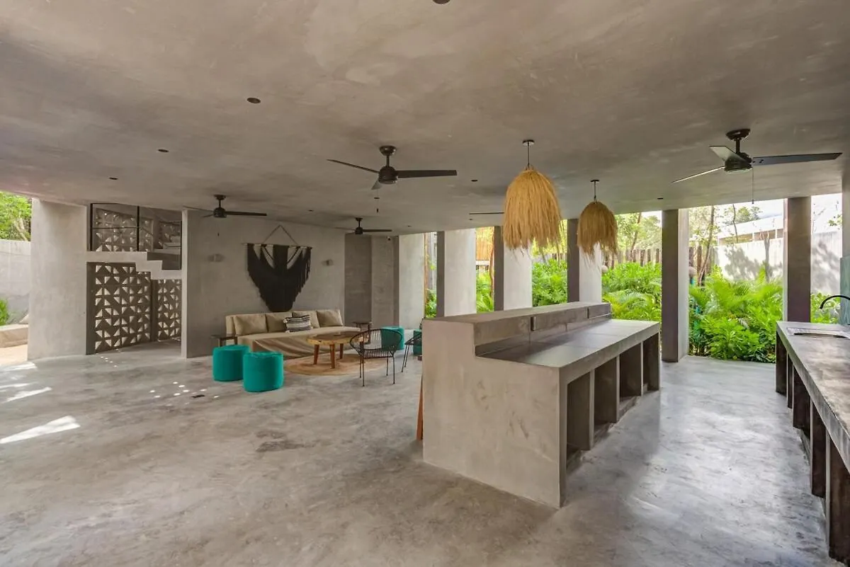 Spectacular Luxury Villa, 3 Bedrooms, Private Pool Tulum Villa
