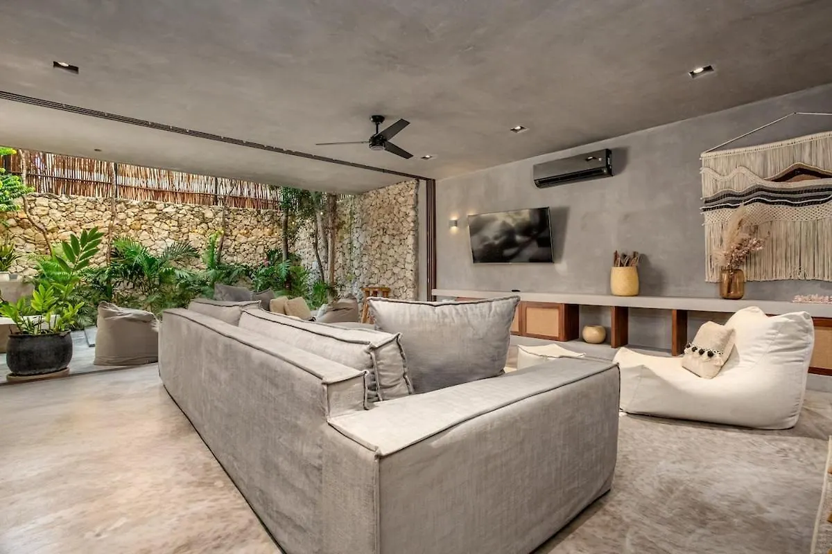 Spectacular Luxury Villa, 3 Bedrooms, Private Pool Tulum Mexico